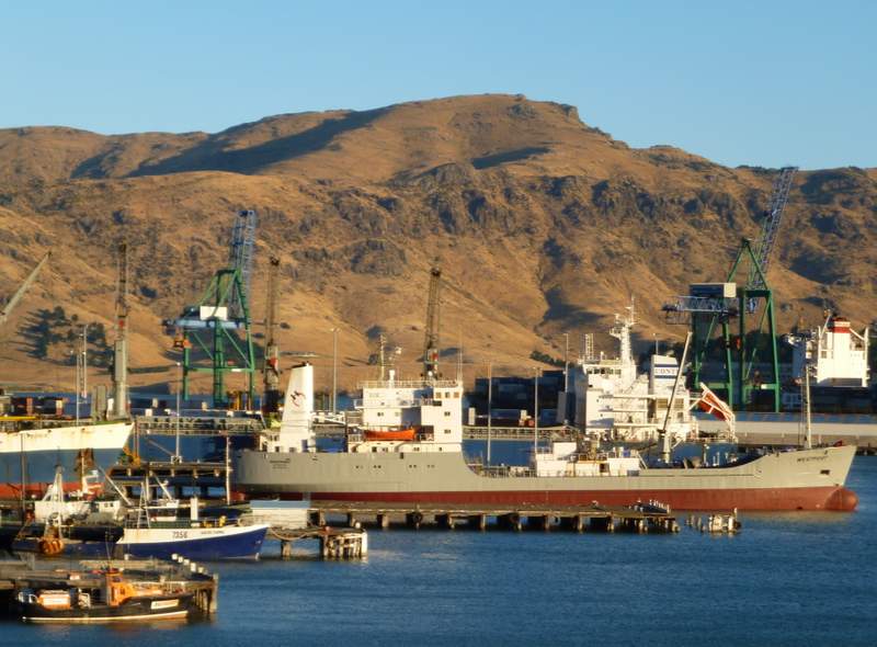 040 Lyttelton Main Harbour 31st Jan 2013.JPG